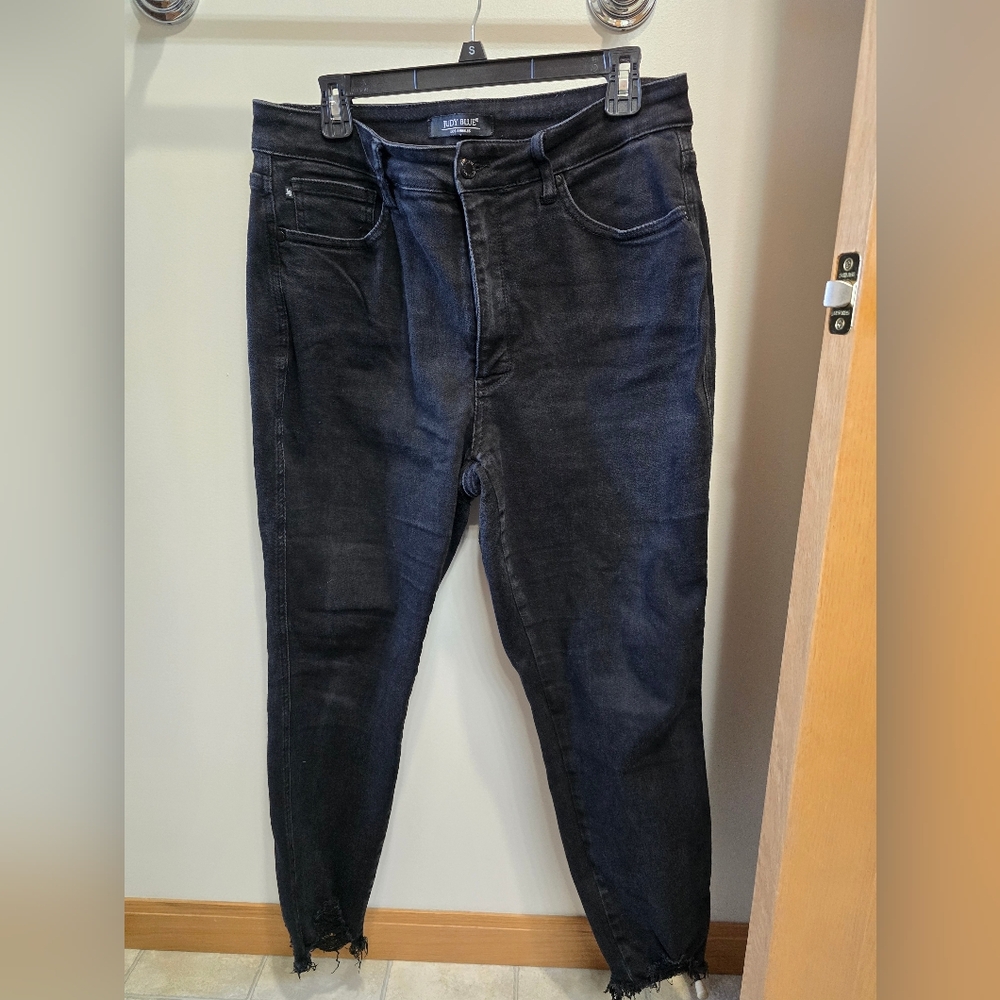 Judy Blue Black Skinny Jeans